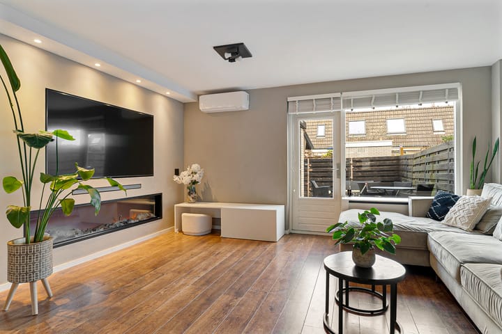 Foto 1 van Napelsgeel 16