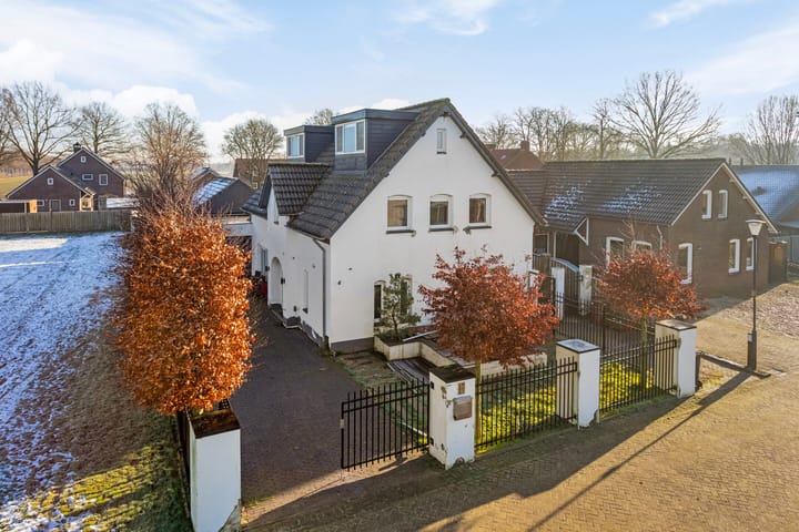 Foto 53 van Johan van Stalbergweg 14