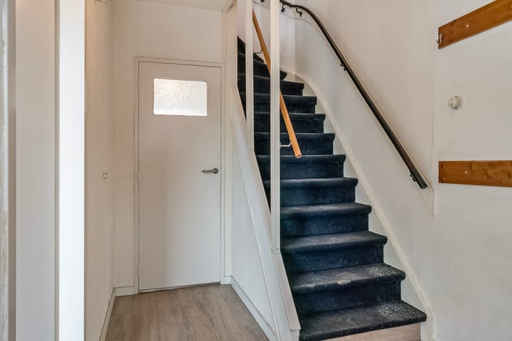 Foto 9 van Perestraat 4