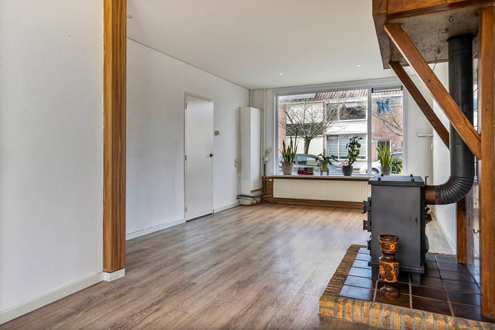 Foto 12 van Perestraat 4