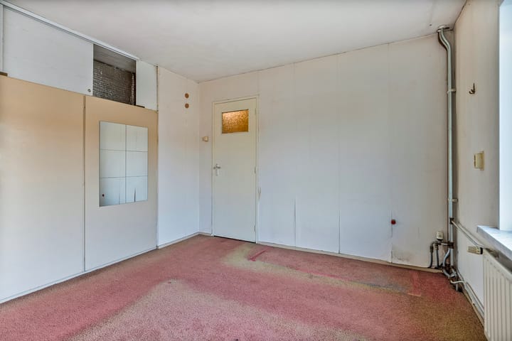 Foto 17 van Perestraat 4