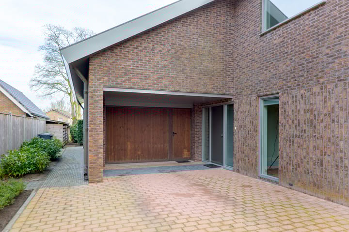 Foto 6 van Harm Tiesingstraat 37