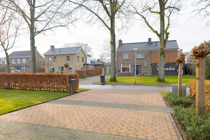 Foto 7 van Harm Tiesingstraat 37