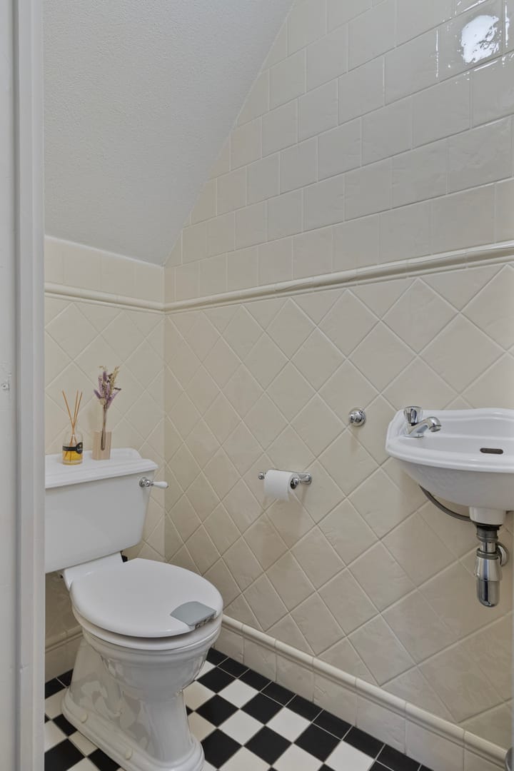 Foto 8 van Marnestraat 3