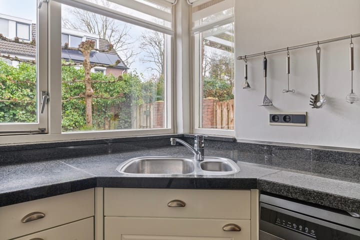 Foto 15 van Marnestraat 3