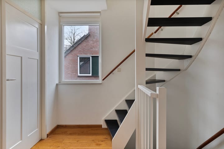 Foto 17 van Marnestraat 3