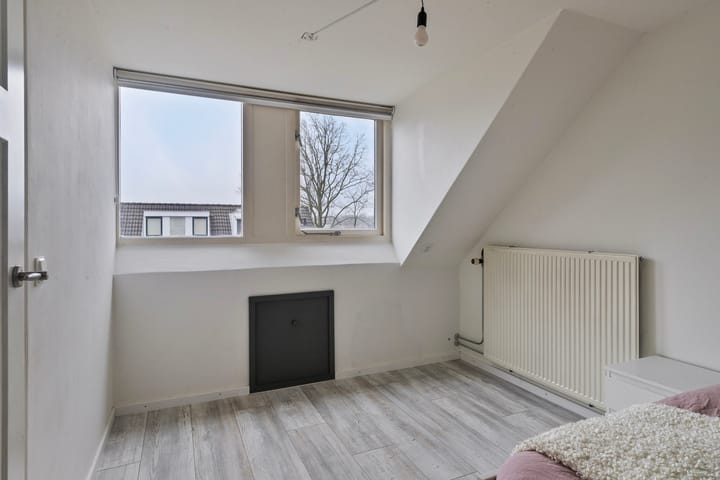 Foto 28 van Marnestraat 3