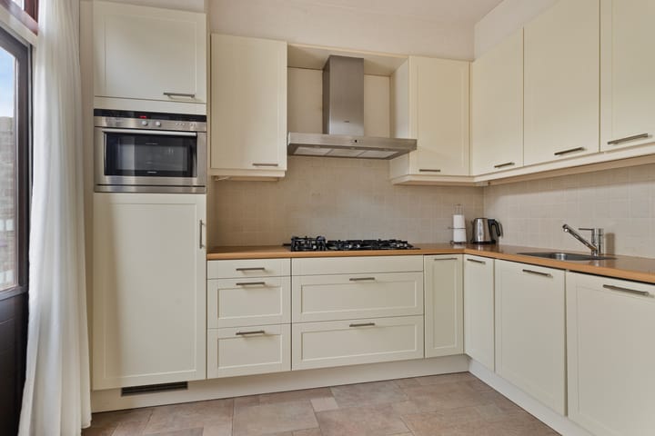 Foto 7 van Lagemorgenlaan 76