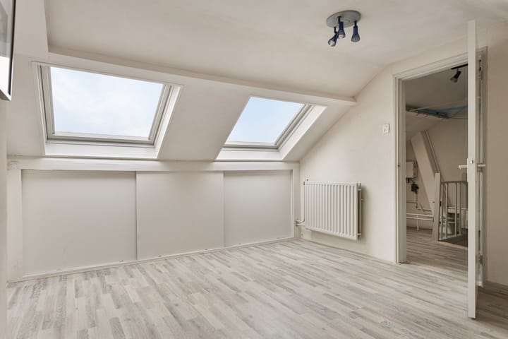 Foto 24 van Lagemorgenlaan 76