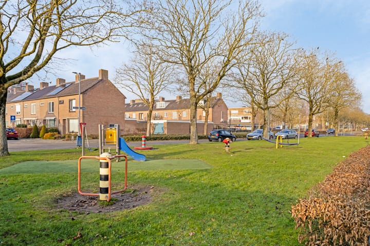 Foto 27 van Lagemorgenlaan 76