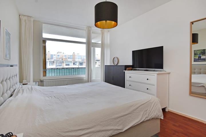 Photo 22 of Louis Davidsstraat 59