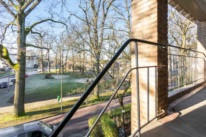 Foto 8 van Anthony van Leeuwenhoeklaan 4-II