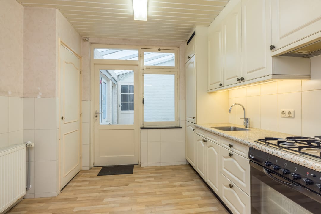 Photo 11 of Hagenstraat 13