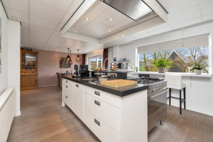 Photo 3 of Poelweg 6