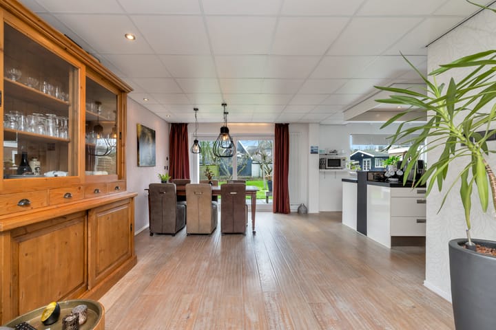 Photo 4 of Poelweg 6