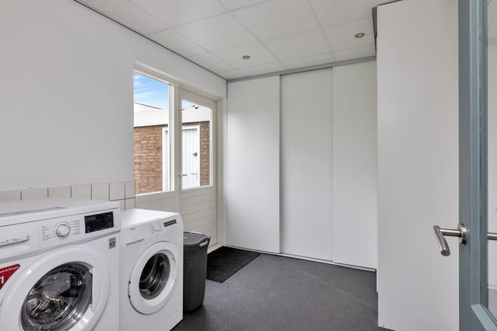 Photo 14 of Poelweg 6