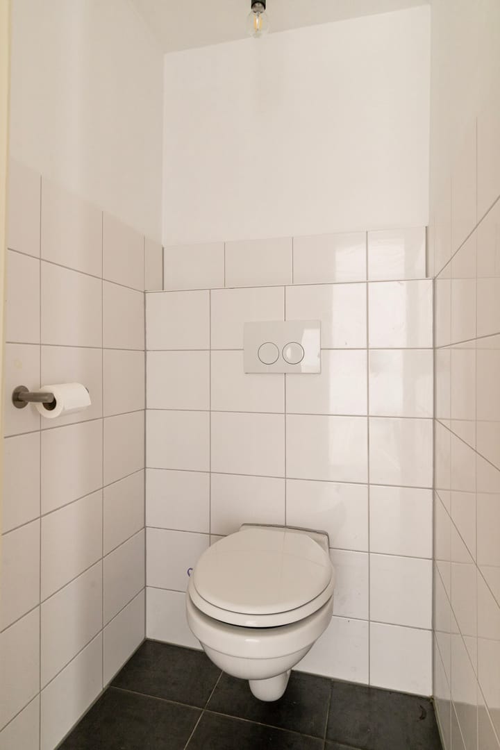 Photo 11 of Willem Buytewechstraat 179-C