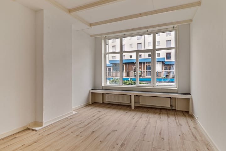 Photo 12 of Willem Buytewechstraat 179-C