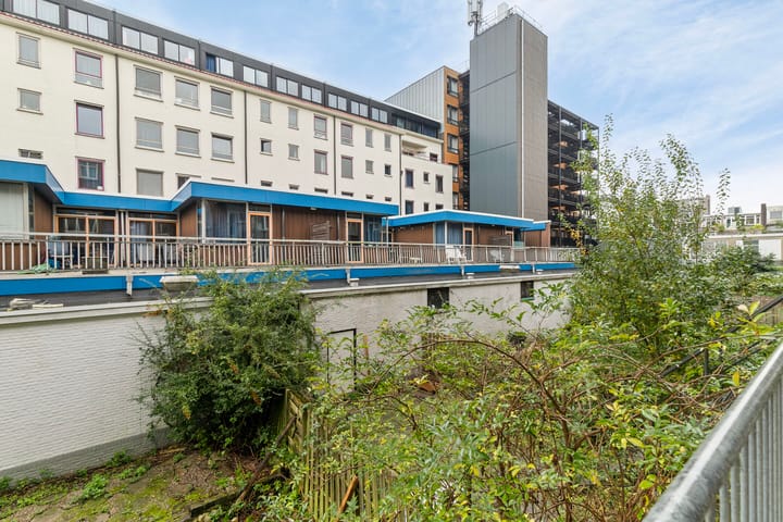 Photo 17 of Willem Buytewechstraat 179-C