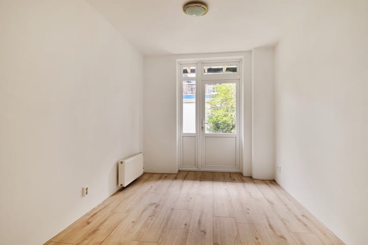 Photo 28 of Willem Buytewechstraat 179-C