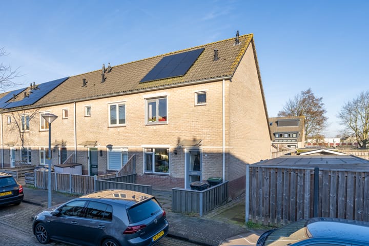 Foto 1 van Steven Vennecoolstraat 4