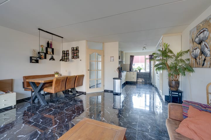 Foto 10 van Steven Vennecoolstraat 4