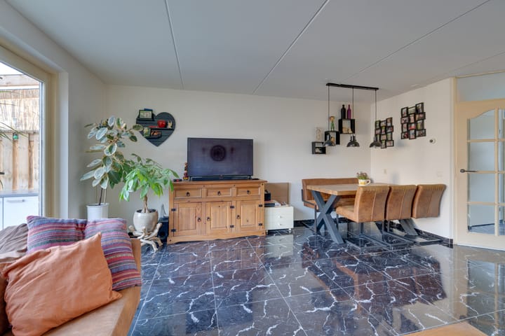 Foto 11 van Steven Vennecoolstraat 4