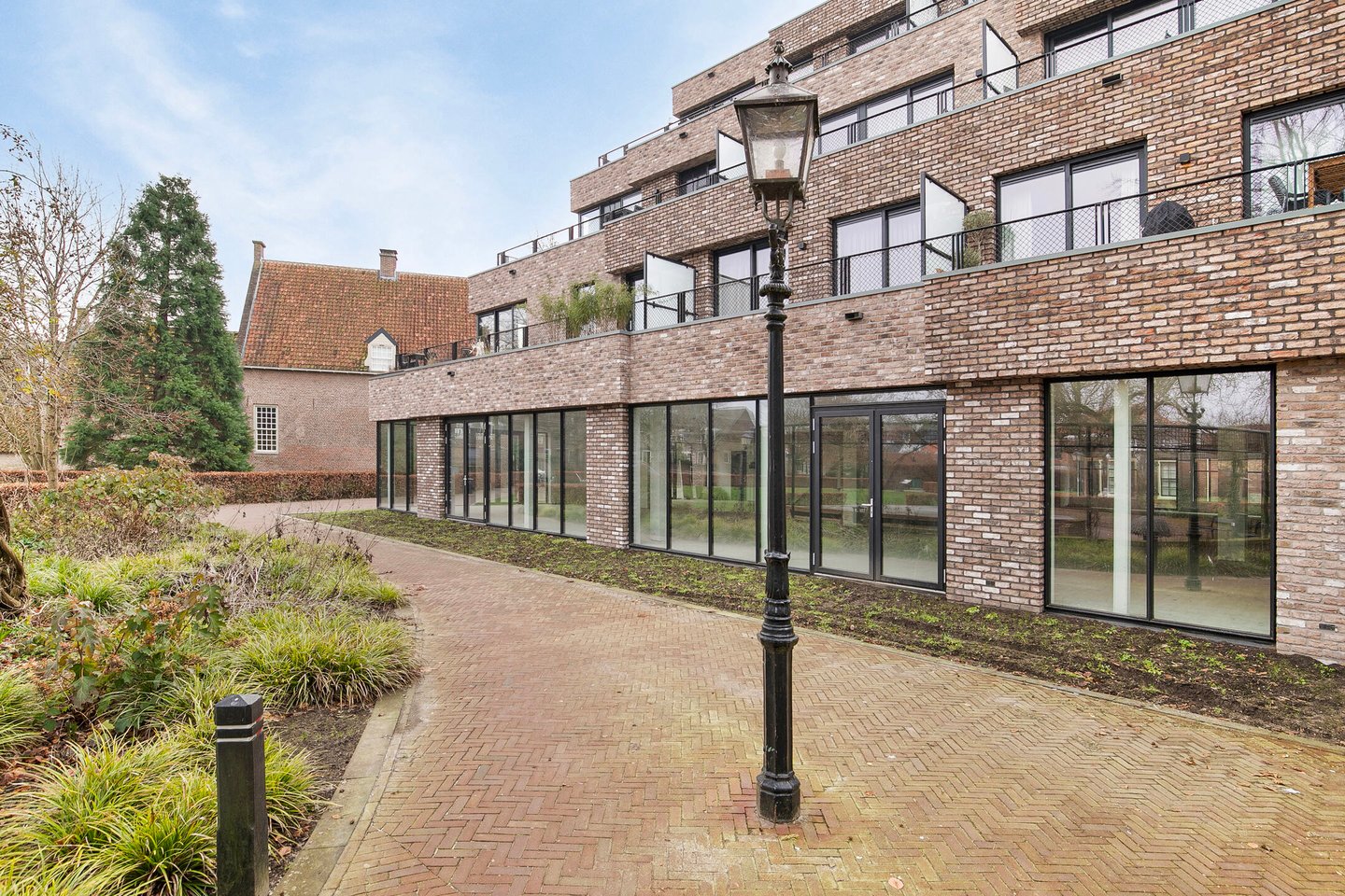 View photo 4 of Academiestraat 5-01