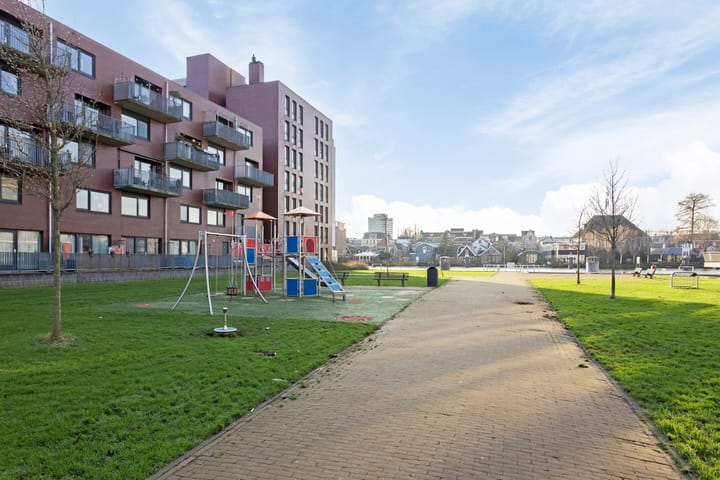 Foto 36 van Bloemstraat 7