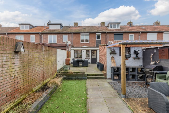 Foto 27 van Schwarzenbergstraat 15