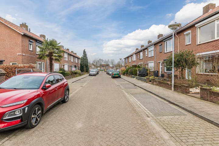 Foto 32 van Schwarzenbergstraat 15