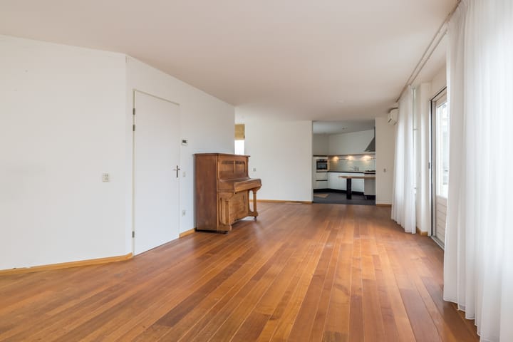 Foto 4 van Overheek 14