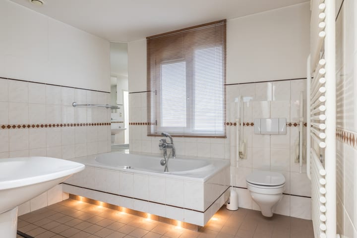 Foto 21 van Overheek 14