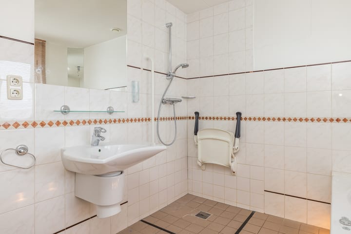 Foto 22 van Overheek 14