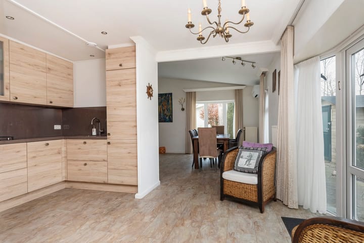 Foto 11 van Weterschoten 30-23