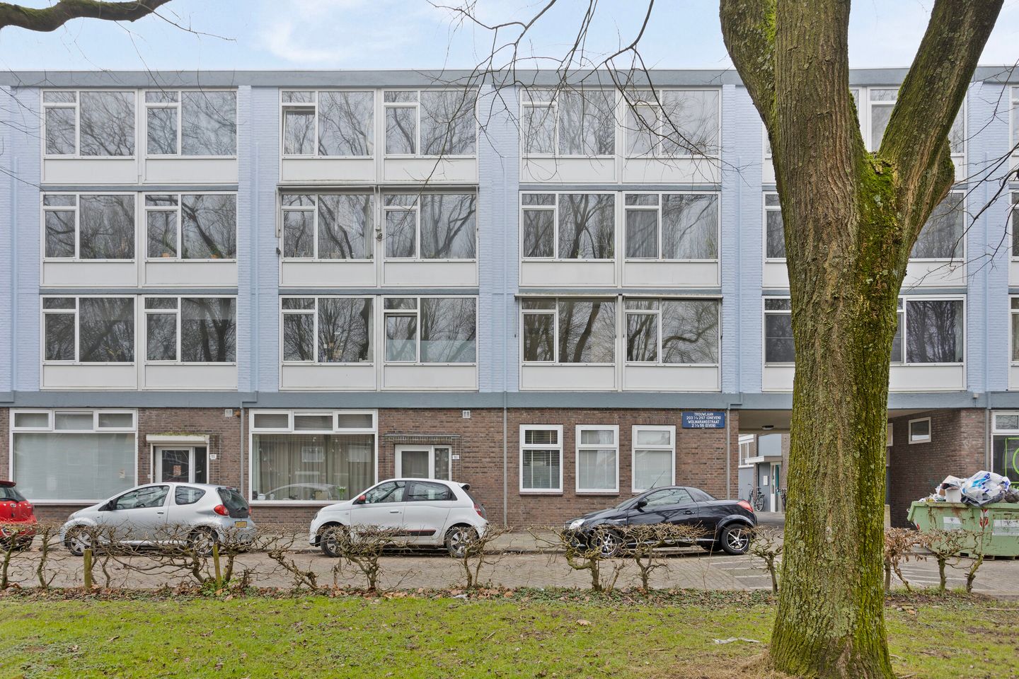 Foto 1 van Trouwlaan 253