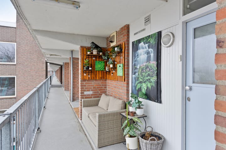 Photo 13 of Trouwlaan 253