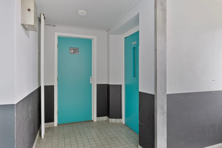 Photo 15 of Trouwlaan 253