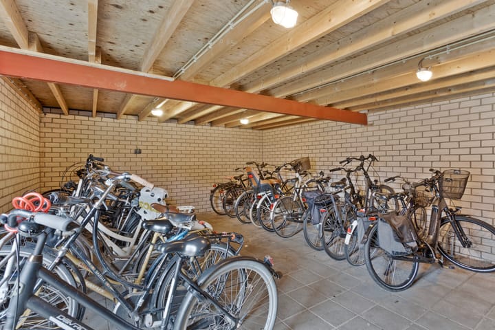 Photo 17 of Trouwlaan 253