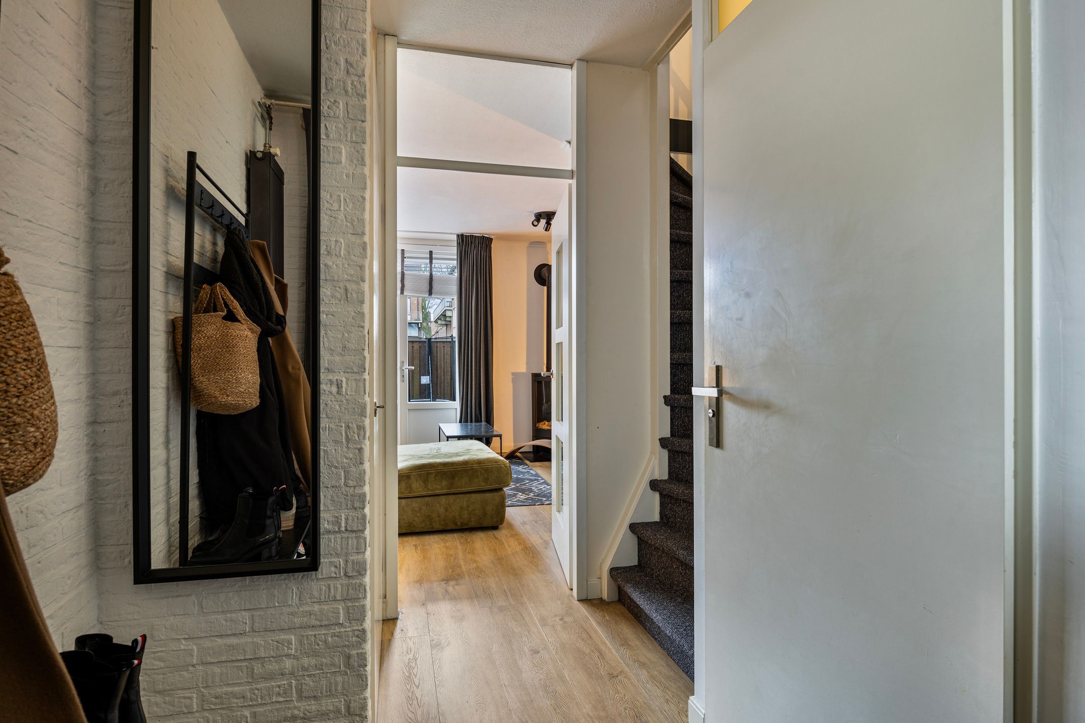 Foto 9 van J. Sasboutstraat 2