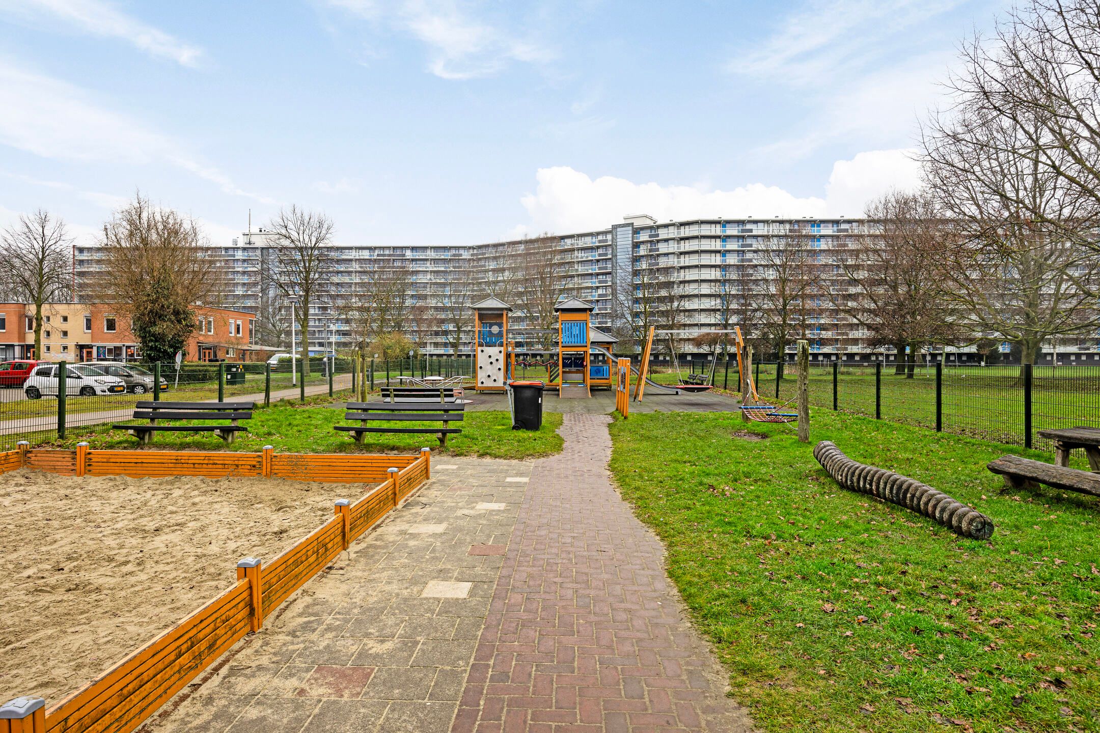 Foto 30 van J. Sasboutstraat 2