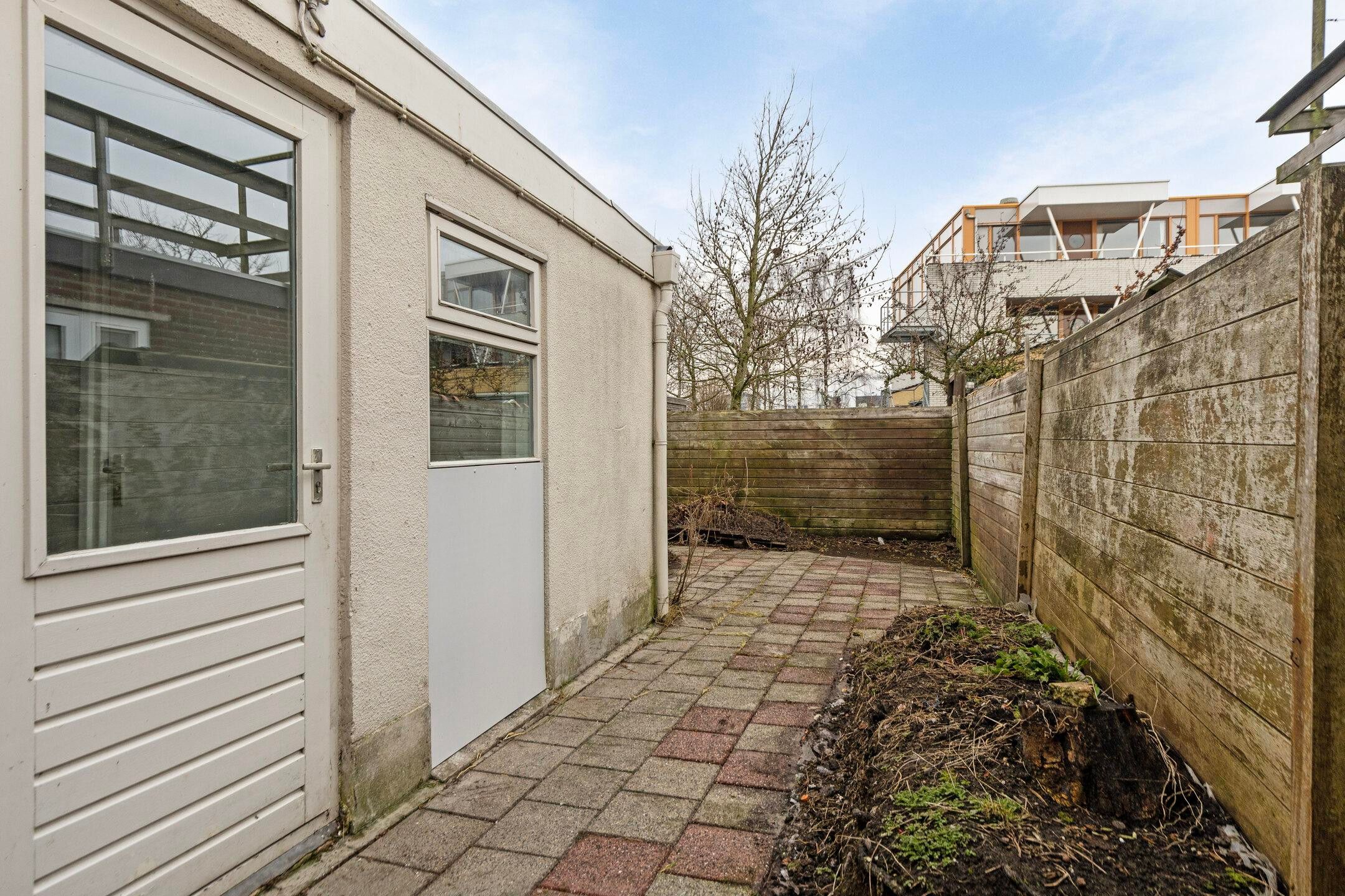 Foto 27 van van Loonstraat 76