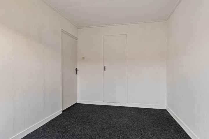 Foto 16 van van Loonstraat 76