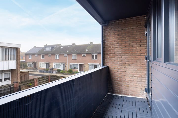 Foto 14 van Reggestraat 12