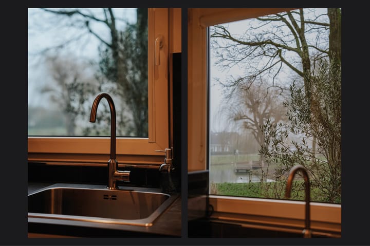 Photo 13 of Van Utenhoveweg 26