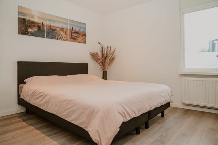 Photo 16 of Van Utenhoveweg 26