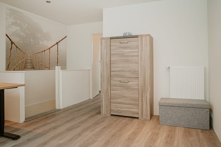 Photo 20 of Van Utenhoveweg 26