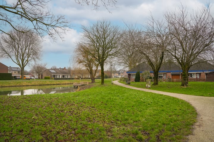 Photo 30 of Van Utenhoveweg 26