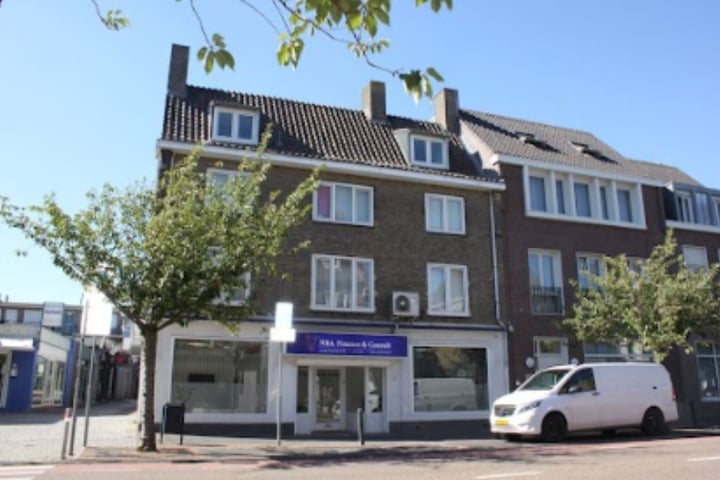 Rijksweg Centrum 36, Geleen