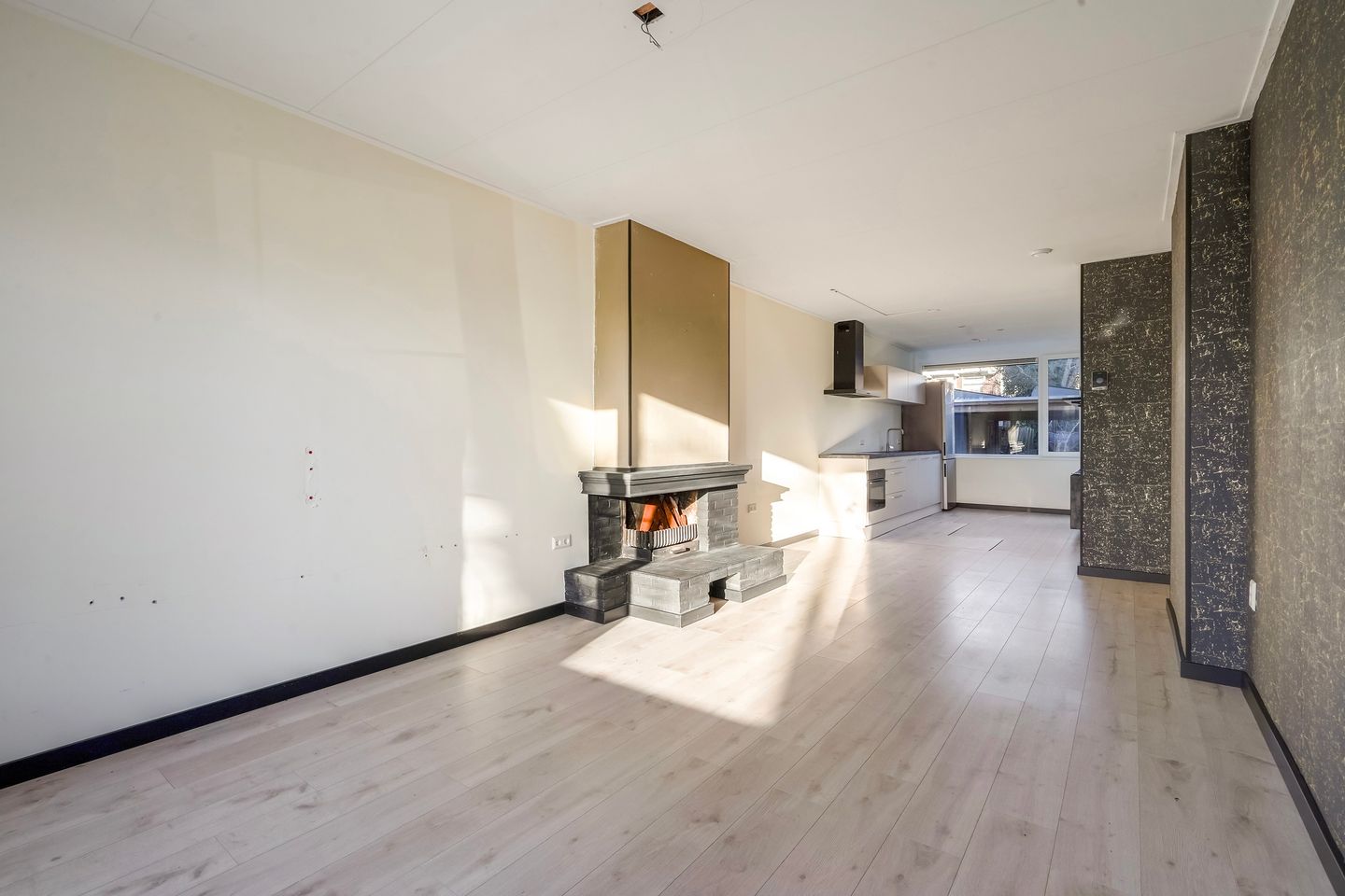 Photo 14 of Harmelenstraat 12